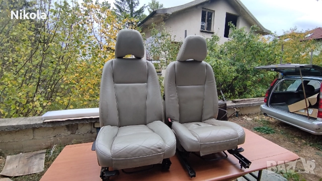 VOLVO XC90 Седалки предни и 2 задни светла кожа , снимка 2 - Части - 51887560