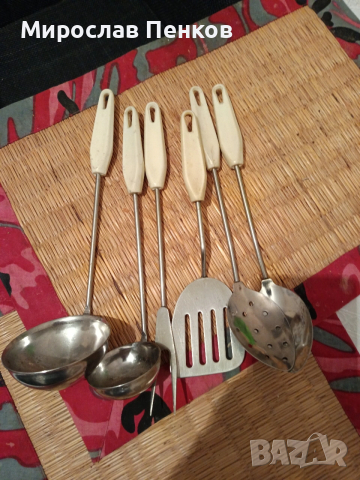Прибори , снимка 2 - Прибори за хранене, готвене и сервиране - 53250276