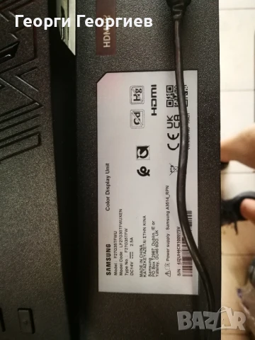Монитор Samsung F27G35TFWU счупен екран. 