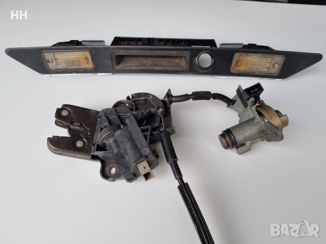 Audi A4, B6 и B7 плафон и брава задна врата, снимка 2 - Части - 52819177