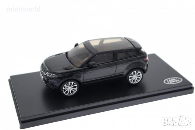 Range Rover Evoque 3-Door Facelift 2016 - мащаб 1:43 на IXO моделът е нов в PCV дисплей-кейс, снимка 4 - Колекции - 37949933