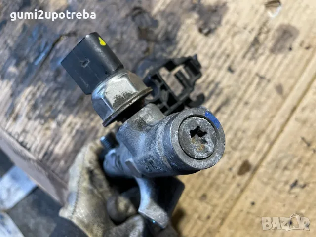 Лява Горивна Рейка 059130089BT Porsche Cayenne 3.0D 92A/2012, снимка 8 - Части - 49203244