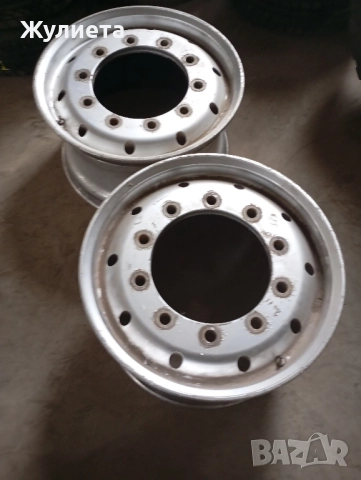 Предни 11.75х22.5, снимка 2 - Гуми и джанти - 52166464