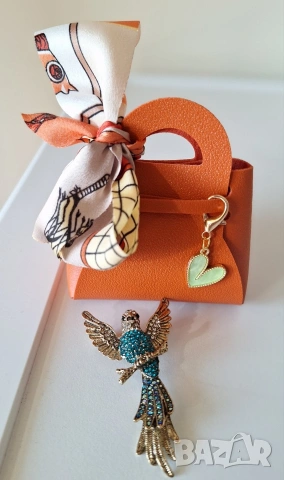 брошка в чантичка, снимка 3 - Други - 53499182