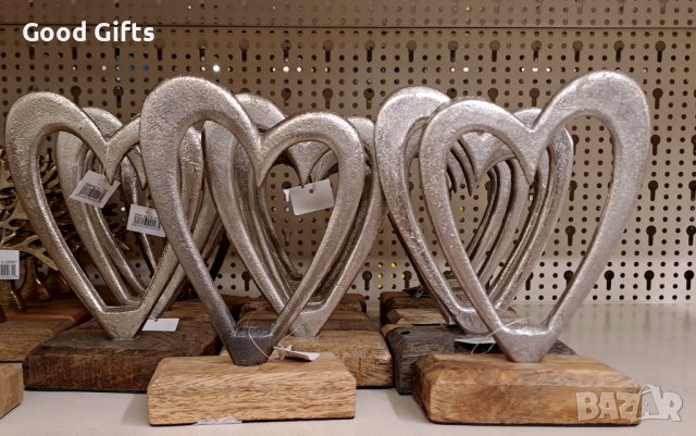 Подарък за Св.Валентин Сърце от кован метал с дървена основа, снимка 3 - Други - 39211175