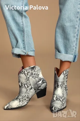 Кожени  боти змийски принт TRAFALUC Испания