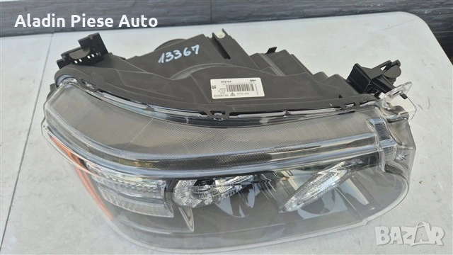 Right headlight Land Rover Range Rover Sport after 2009 code 89906130 , снимка 3 - Аксесоари и консумативи - 53240838