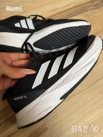 Оригинални Маратонки за бягане Adidas Adizero SL W ! 40,5 н, снимка 4 - Маратонки - 51869260