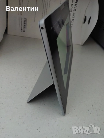 Microsoft Surface Pro 7 , i5-1035G4 CPU-8GB RAM-(128GB)SSD, Батерия на 90% (ТЪЧ НЕ РАБОТИ)