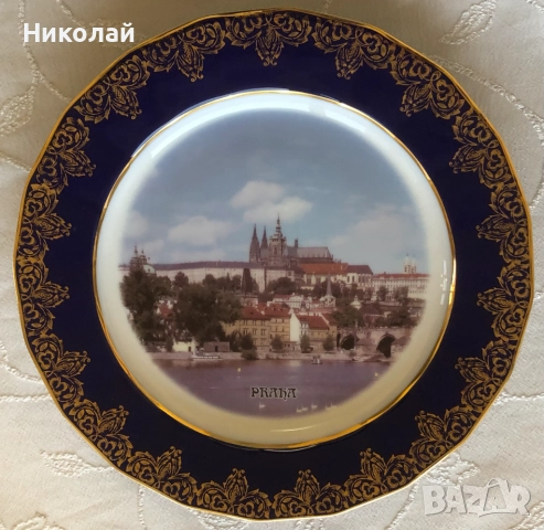 Порцеланови чинии син кобалт, декорирани с 22К злато, Хихон / Gijon и Прага, с поставки, нови, лот, снимка 15 - Колекции - 36404475