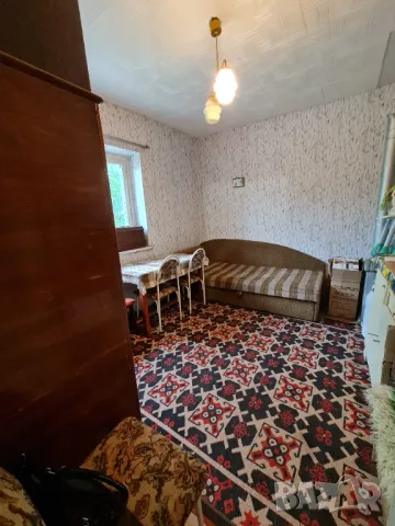 Продавам къща в кв. Бряг, снимка 14 - Къщи - 50384874