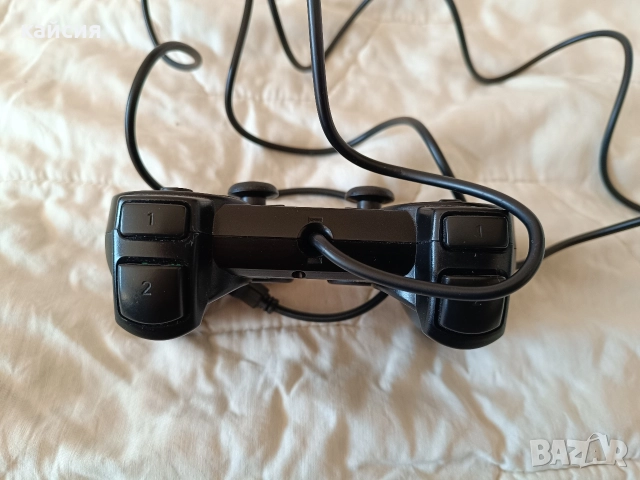 Джойстик на Hama , снимка 3 - Джойстици и геймпадове - 52943449