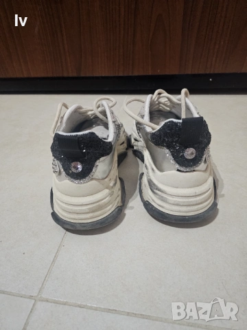 Дамски маратонки Steve madden , снимка 6 - Маратонки - 53432876