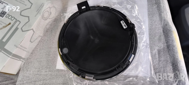 A1648880411**NEU**Mercedes Benz**КАПАЧКА ЗА ДИСТРОНИК**ЕМБЛЕМА ПРЕДНА**, снимка 4 - Части - 51823277