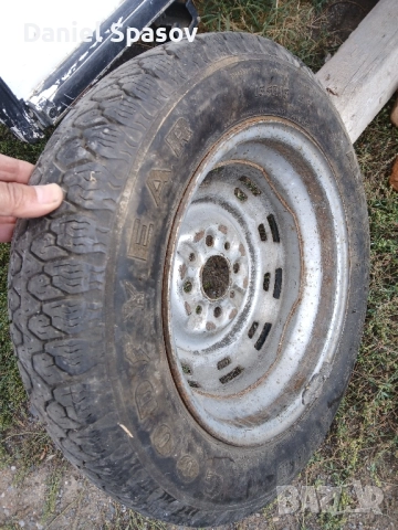 Продавам гума 13цола , снимка 5 - Гуми и джанти - 52041714