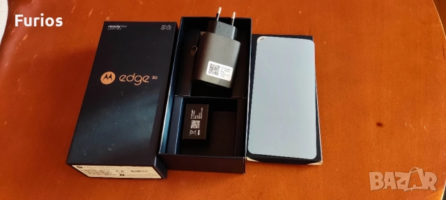 Motorola Edge 30 5G 8Gb/128GB, снимка 2 - Motorola - 52409109