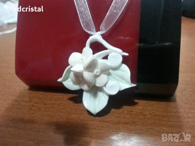 Порцелан медальон , снимка 3 - Антикварни и старинни предмети - 43555146