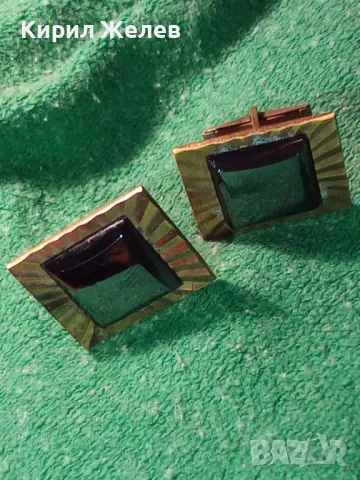 СТАРИ МЕСИНГОВИ БУТОНЕЛИ с ПОЗЛАТА и ПОЛИРАН ЧЕРЕН ОНИКС РЕТРО КОПЧЕТА за РЪКАВЕЛИ 44436, снимка 12 - Антикварни и старинни предмети - 46496456