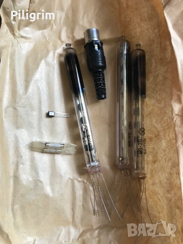 Стенен часовник Електронен «Электроника 7 - 06К», СССР, 1985 г., снимка 7 - Колекции - 52083396