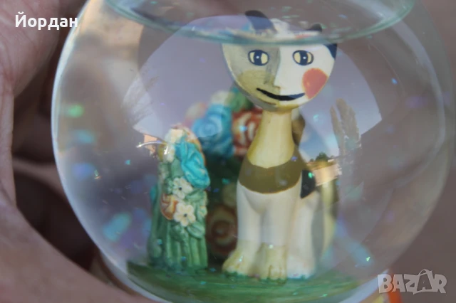 Немска стъклена топка/глобус с фигурка ''Goebel'', снимка 11 - Антикварни и старинни предмети - 51107862