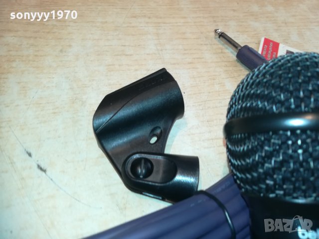 behringer microphone+кабел и държач 2403211645, снимка 7 - Микрофони - 32288934