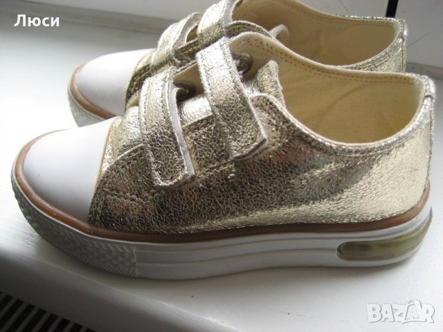 боти и маратонки - обувки за принцеси, снимка 12 - Детски обувки - 32634033