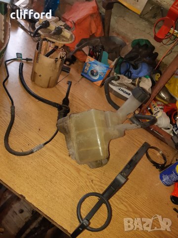 Рено Лагуна 1,9 дци-2004 г-останали части, снимка 4 - Части - 40210258