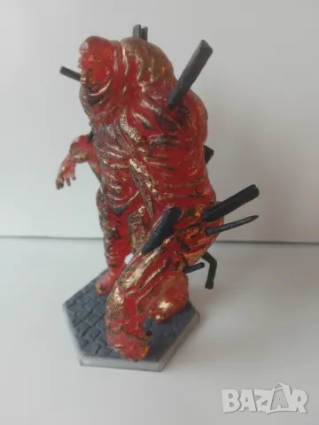 Marvel Spider Man Far From Home Molten Man - оригинална лукс фигура, снимка 4 - Колекции - 48968610