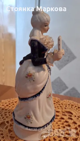 Порцеланова статуетка на Дворцова дама, снимка 4 - Статуетки - 48545425