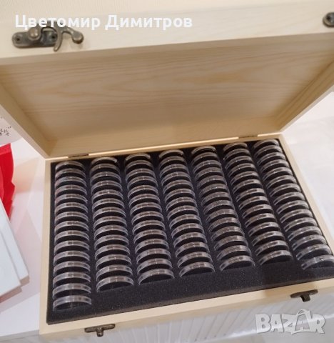 Дървена кутия за 100 броя монети