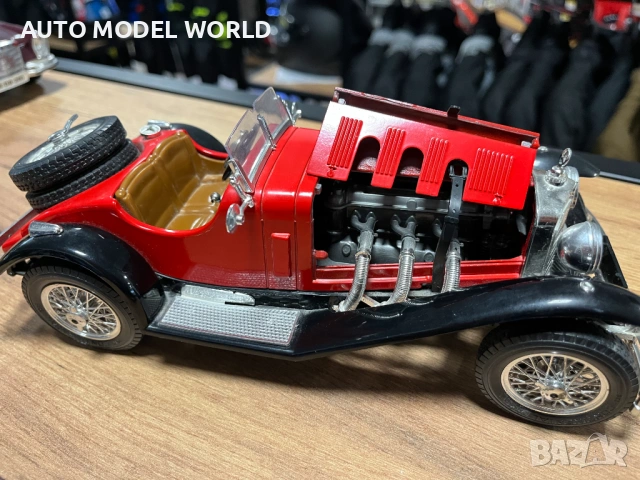 BBURAGO метален колекционерски модел MERCEDES BENZ SSK 1928г.1:18, снимка 5 - Колекции - 53154881