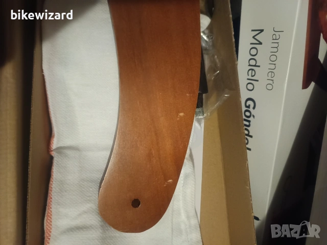 Jamonprive Spain стойка за поставяне на бут + аксесоари НОВА, снимка 7 - Други - 53263436