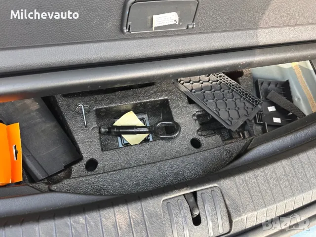 Фв туран 1.6тди дсг на части / vw touran 1.6tdi dsg , снимка 10 - Автомобили и джипове - 49048045