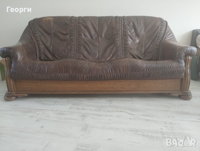 Масивен кожен диван, снимка 5 - Дивани и мека мебел - 43487740