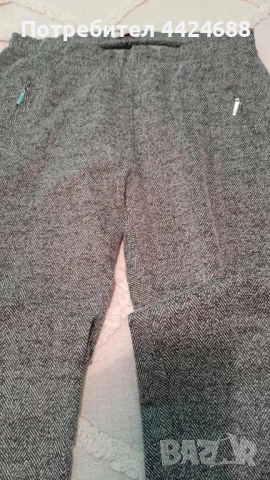 Дамските клин панталон в размер М черно и бял меланж 