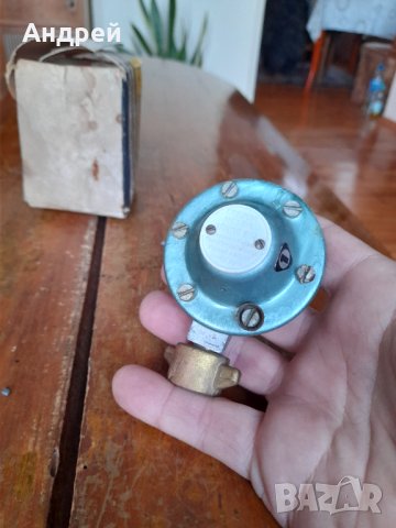 Стар редуктор за газова бутилка Predom, снимка 3 - Други ценни предмети - 43516992