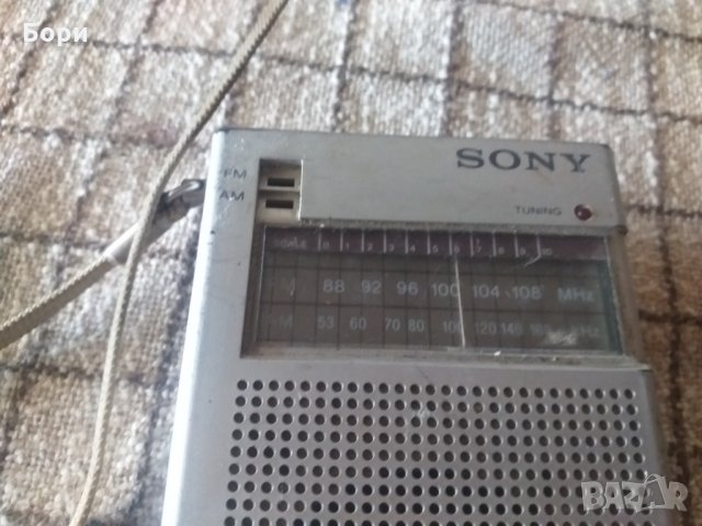 SONY Радио, снимка 2 - Радиокасетофони, транзистори - 33444302