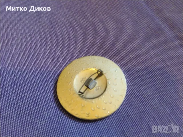 Буратино златния ключ значка емайл от соца, снимка 4 - Колекции - 49680939