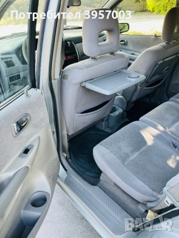 ПРОДАВА СЕ Mazda Premacy Бензин/ГАЗ, снимка 6 - Автомобили и джипове - 51376729