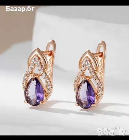 Позлатен комплект с проба 585. , снимка 2 - Обеци - 53486130