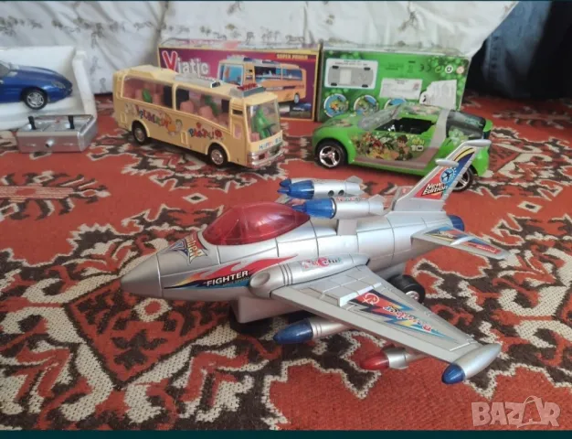 механични играчки на батерии , снимка 8 - Други - 48459035