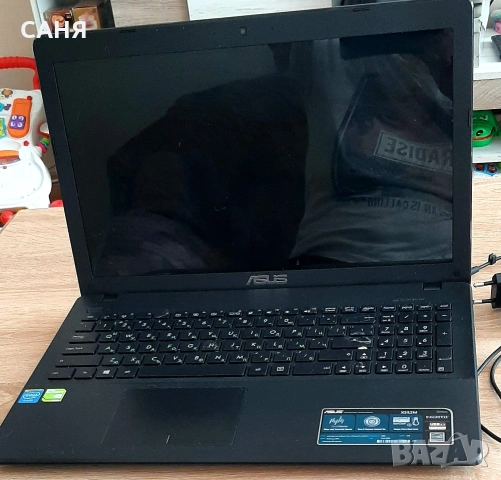 Лаптоп ASUS -X 552 MJ- SX001D за 199