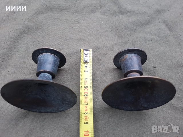 Бронзов свещник 2 бр - 2, снимка 3 - Антикварни и старинни предмети - 52378846