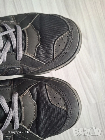 Туристически обувки н.38, снимка 5 - Детски обувки - 52947008