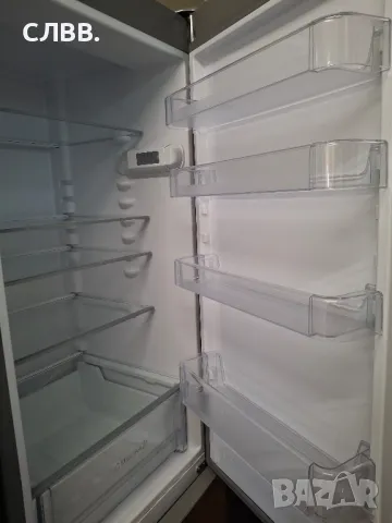 Продавам хладилник BAUKNECHT, снимка 6 - Хладилници - 49430657