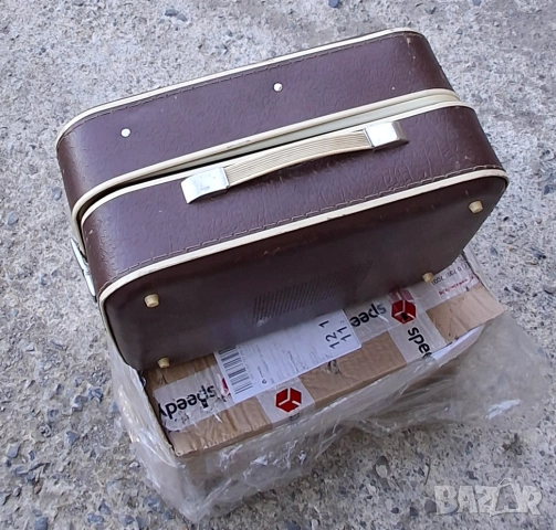 Антикварни грамофони-куфари Fonica, Petti, Молодежний и други, снимка 14 - Грамофони - 52830026