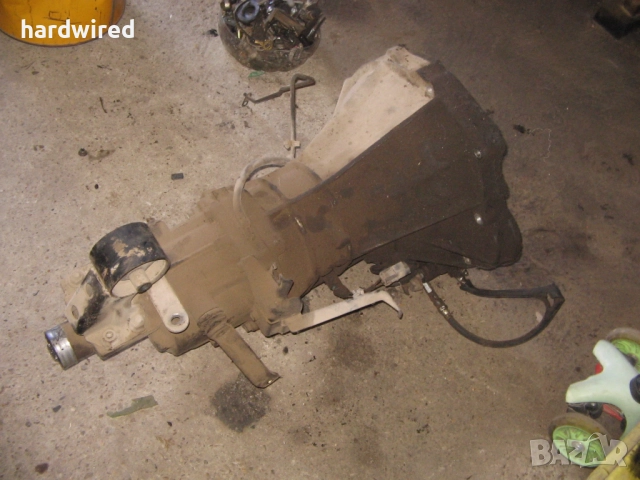 Скоростна кутия от Нисан Серена, снимка 2 - Части - 52094840