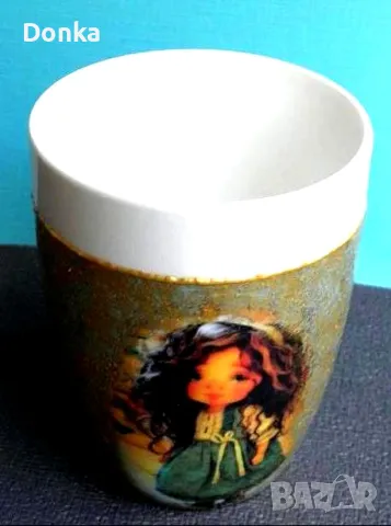 Детски чаши с куклички "Куклена идилия". Ръчно правени с бои за порцелан. Единствени, уникат!