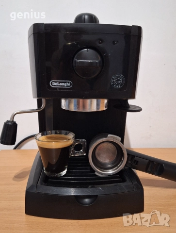 Кафемашина Делонги Delonghi ec150, снимка 3 - Кафемашини - 52824946