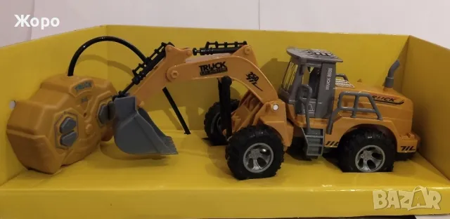 ДЕТСКИ СТРОИТЕЛЕН БАГЕР С ДИСТАНЦИОННО УПРАВЛЕНИЕ С ЗВУК И СВЕТЛИНА КН2626